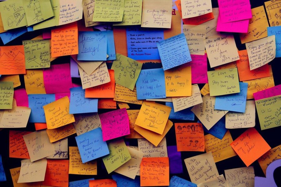 encontre o par dinamicas para aula ebd EBD Hoje - Escola Dominical Dinâmicas para EBD: Veja 20 sugestões de brincadeiras quadro grande feito de post-it colorido com frases bíblicas para gincana de "Encontre o par". Dinâmicas para aulas da EBD.