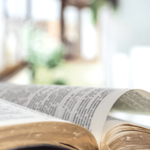 A alegria de ler Apocalipse – EBD Hoje