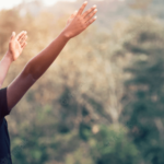 Um aviso e uma promessa – EBD Hoje