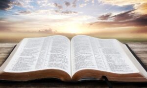7 Realidades Reveladas no Livro do Apocalipse – EBD Hoje
