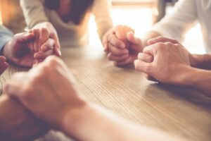 30 Coisas que você perde por não frequentar a igreja – EBD Hoje