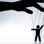 10 maneiras que um narcisista abusa de sua bondade – EBD Hoje