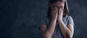 Quando o amanhecer parece morrer: Como Jesus nos impede de cair – EBD Hoje