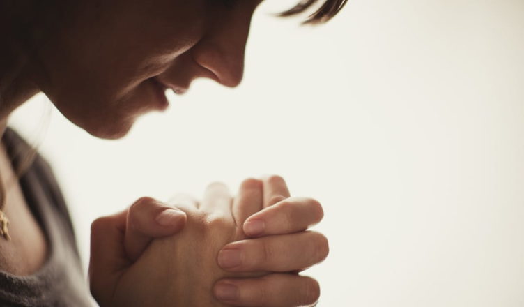 5 Versículos sobre a Língua dos Anjos e Falar em Línguas – EBD Hoje