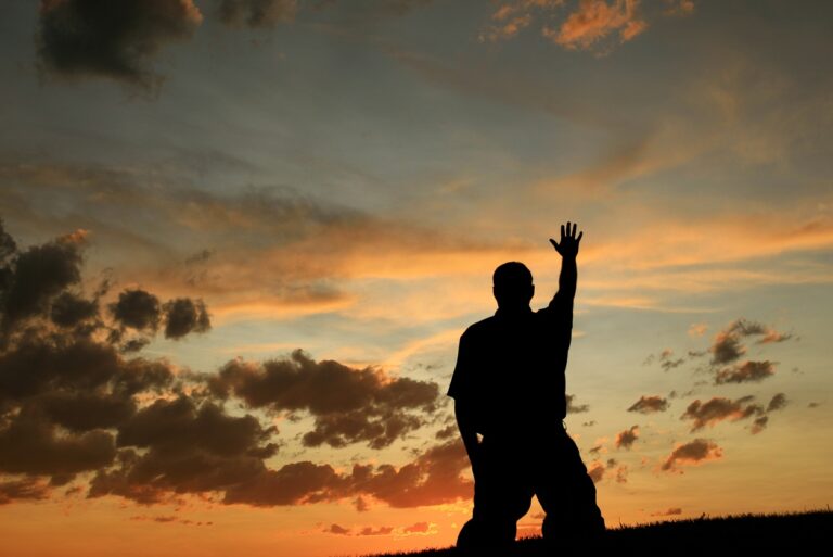 5 Versículos sobre Buscar primeiro o Reino de Deus – EBD Hoje