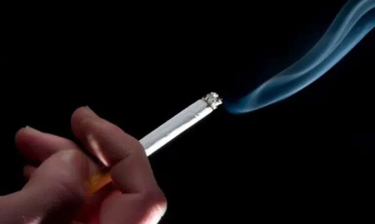 24285 versiculos sobre fumar cigarro EBD Hoje - Escola Dominical 6 Versículos sobre fumar cigarro - EBD Hoje 6 Versículos sobre fumar cigarro – EBD Hoje