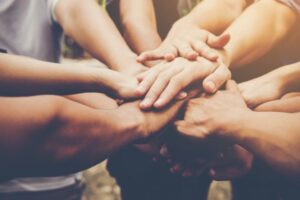 12 Versículos sobre Amor Fraternal – EBD Hoje
